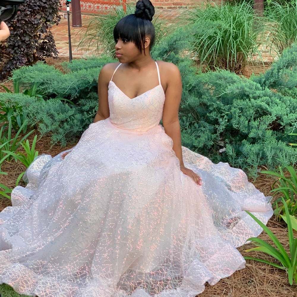 Prom dress - Picture 1 of 1